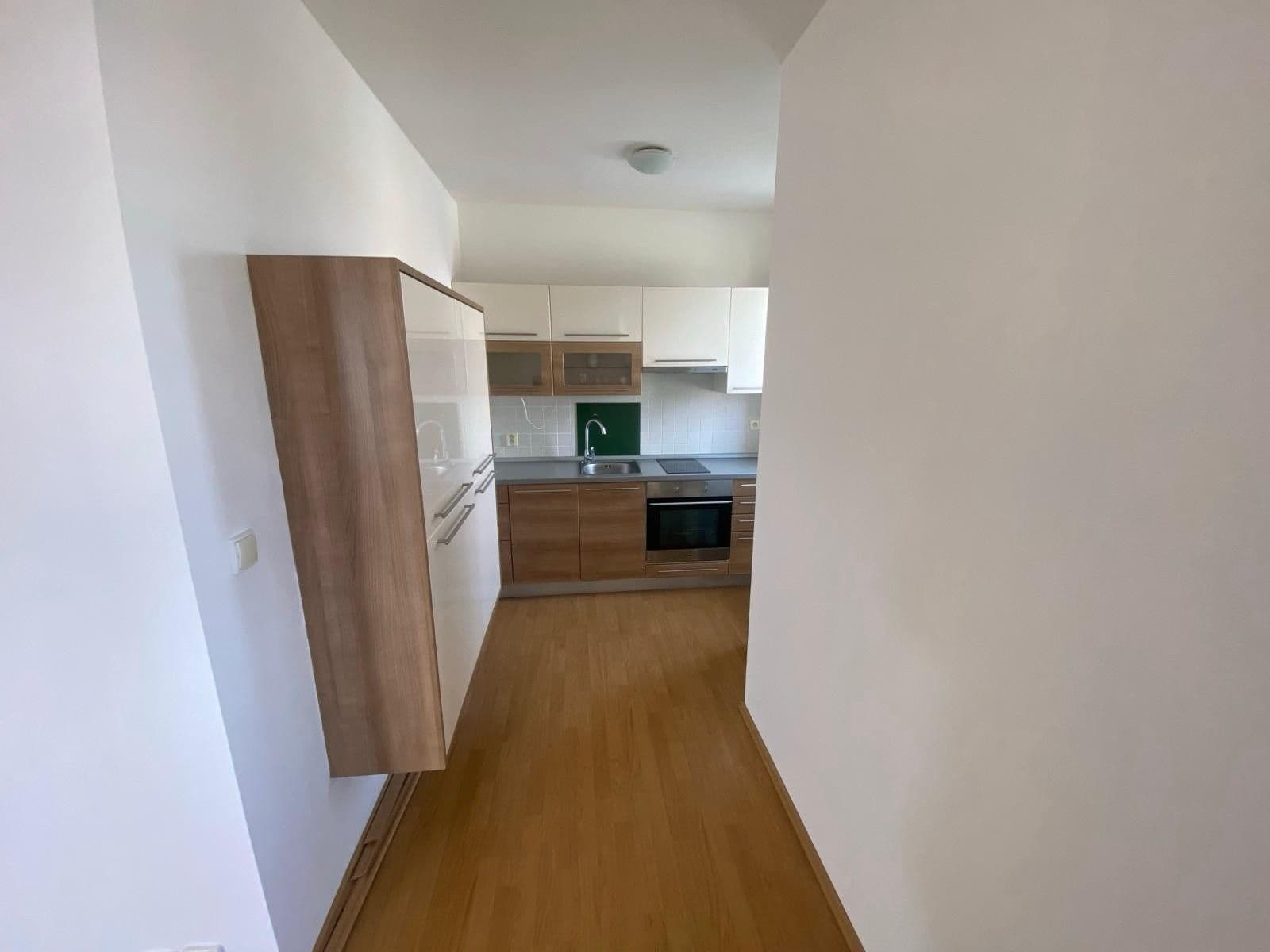 Prenájom bytu 1-izbový 40 m², Vilová, Jirny, Středočeský kraj Prenájom bytu 1-izbový 40 m², Vilová, Jirny, Středočeský kraj