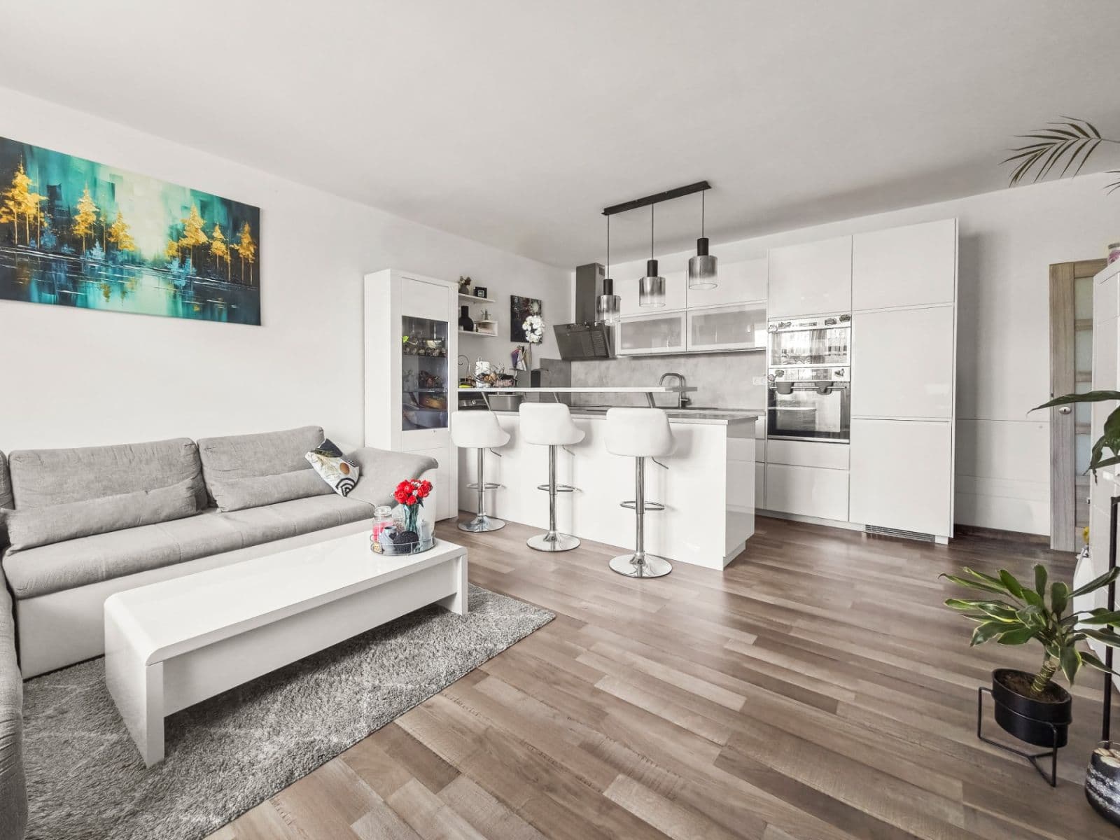 Predaj bytu 2-izbový 53 m², Uherova, Chýně, Středočeský kraj Predaj bytu 2-izbový 53 m², Uherova, Chýně, Středočeský kraj