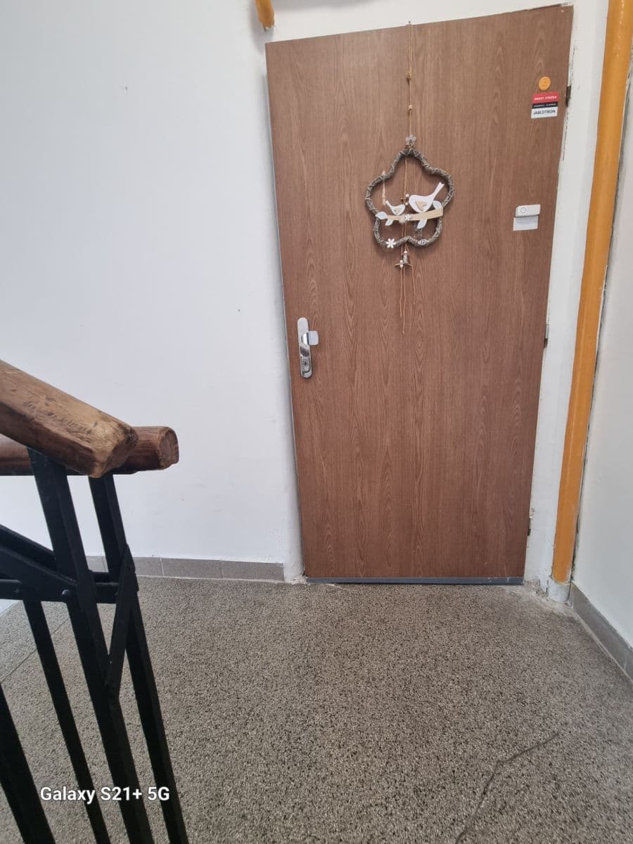 Prenájom bytu 2-izbový 60 m², Josefa Hory, Teplice, Ústecký kraj Prenájom bytu 2-izbový 60 m², Josefa Hory, Teplice, Ústecký kraj