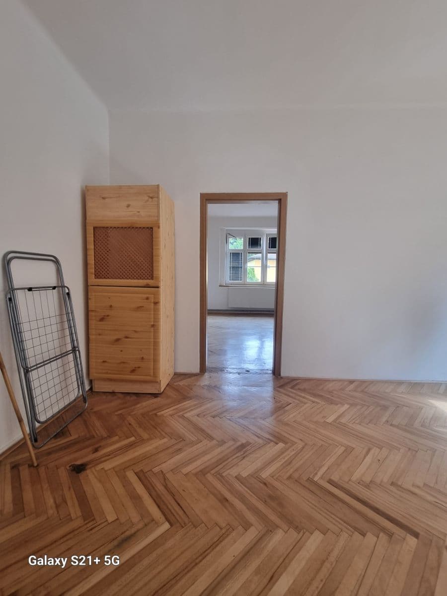 Prenájom bytu 2-izbový 60 m², Josefa Hory, Teplice, Ústecký kraj Prenájom bytu 2-izbový 60 m², Josefa Hory, Teplice, Ústecký kraj
