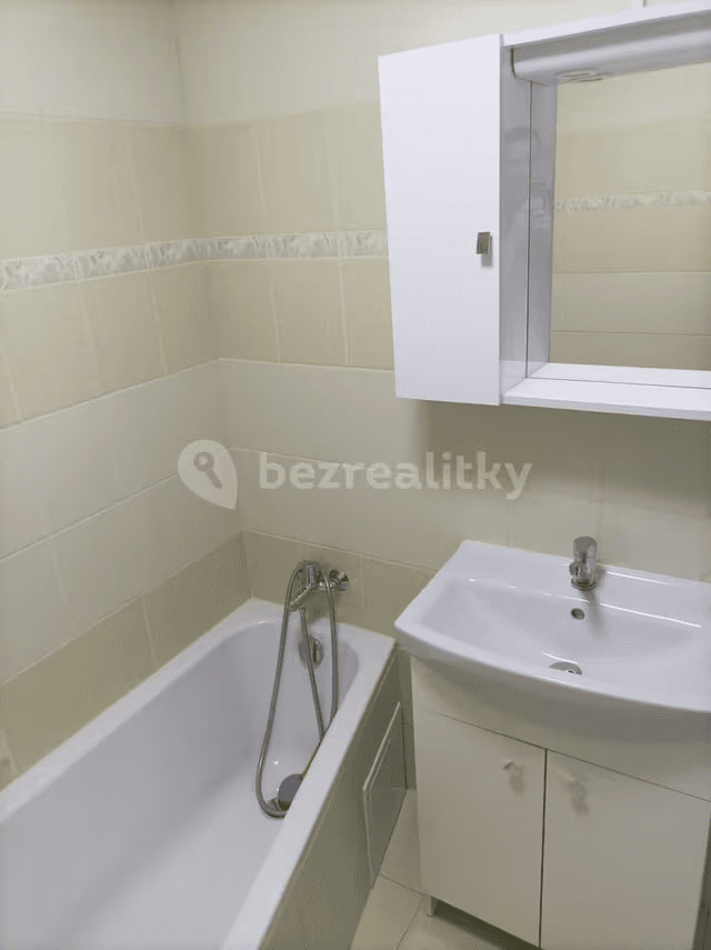 Predaj bytu 2-izbový 39 m², Kojetická, Neratovice, Středočeský kraj Predaj bytu 2-izbový 39 m², Kojetická, Neratovice, Středočeský kraj