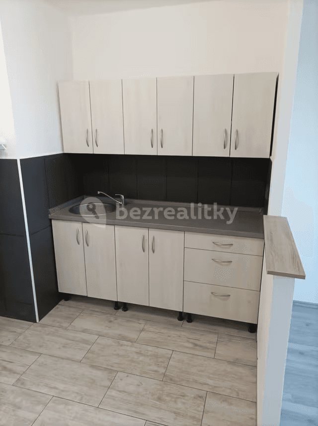 Predaj bytu 2-izbový 39 m², Kojetická, Neratovice, Středočeský kraj Predaj bytu 2-izbový 39 m², Kojetická, Neratovice, Středočeský kraj