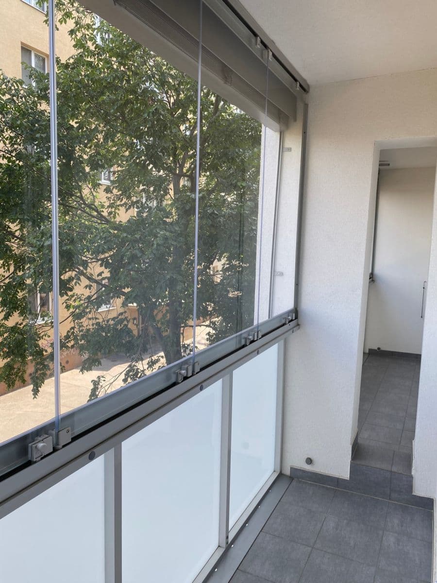 Prenájom bytu 2-izbový 53 m², Martinčekova, Ružinov, Bratislavský kraj Prenájom bytu 2-izbový 53 m², Martinčekova, Ružinov, Bratislavský kraj