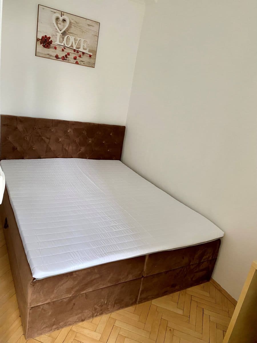 Prenájom bytu 2-izbový 53 m², Martinčekova, Ružinov, Bratislavský kraj Prenájom bytu 2-izbový 53 m², Martinčekova, Ružinov, Bratislavský kraj