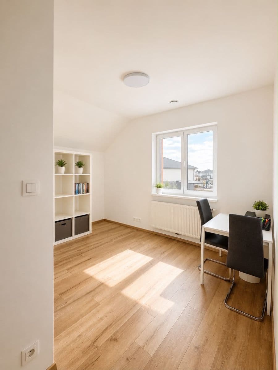 Prenájom domu 100 m², pozemok 350 m², Polerady, Středočeský kraj Prenájom domu 100 m², pozemok 350 m², Polerady, Středočeský kraj