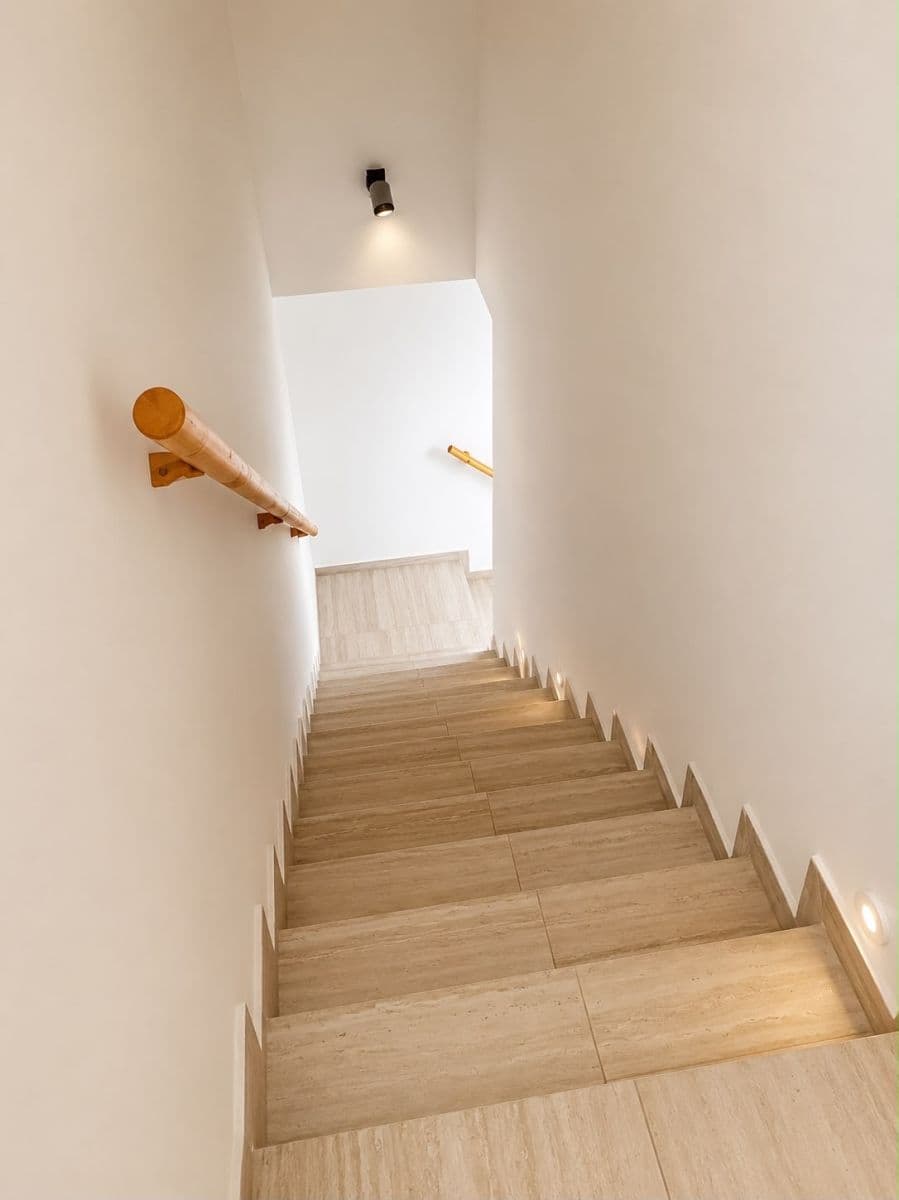 Prenájom domu 100 m², pozemok 350 m², Polerady, Středočeský kraj Prenájom domu 100 m², pozemok 350 m², Polerady, Středočeský kraj
