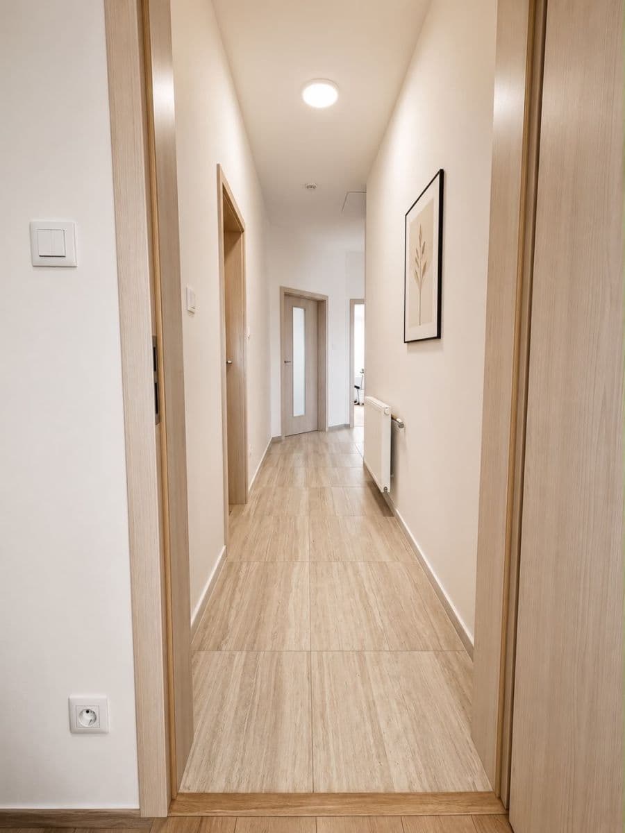 Prenájom domu 100 m², pozemok 350 m², Polerady, Středočeský kraj Prenájom domu 100 m², pozemok 350 m², Polerady, Středočeský kraj