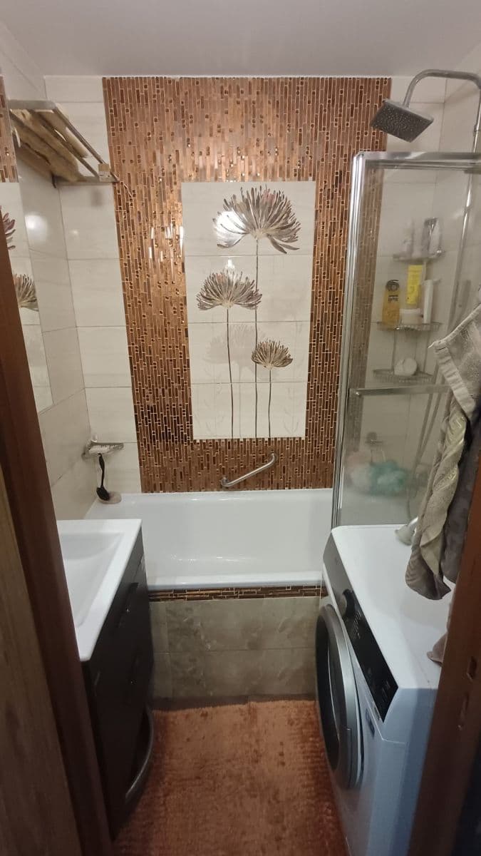 Predaj bytu 4-izbový 71 m², Dánská, Kladno, Středočeský kraj Predaj bytu 4-izbový 71 m², Dánská, Kladno, Středočeský kraj