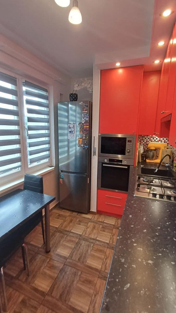 Predaj bytu 4-izbový 71 m², Dánská, Kladno, Středočeský kraj Predaj bytu 4-izbový 71 m², Dánská, Kladno, Středočeský kraj