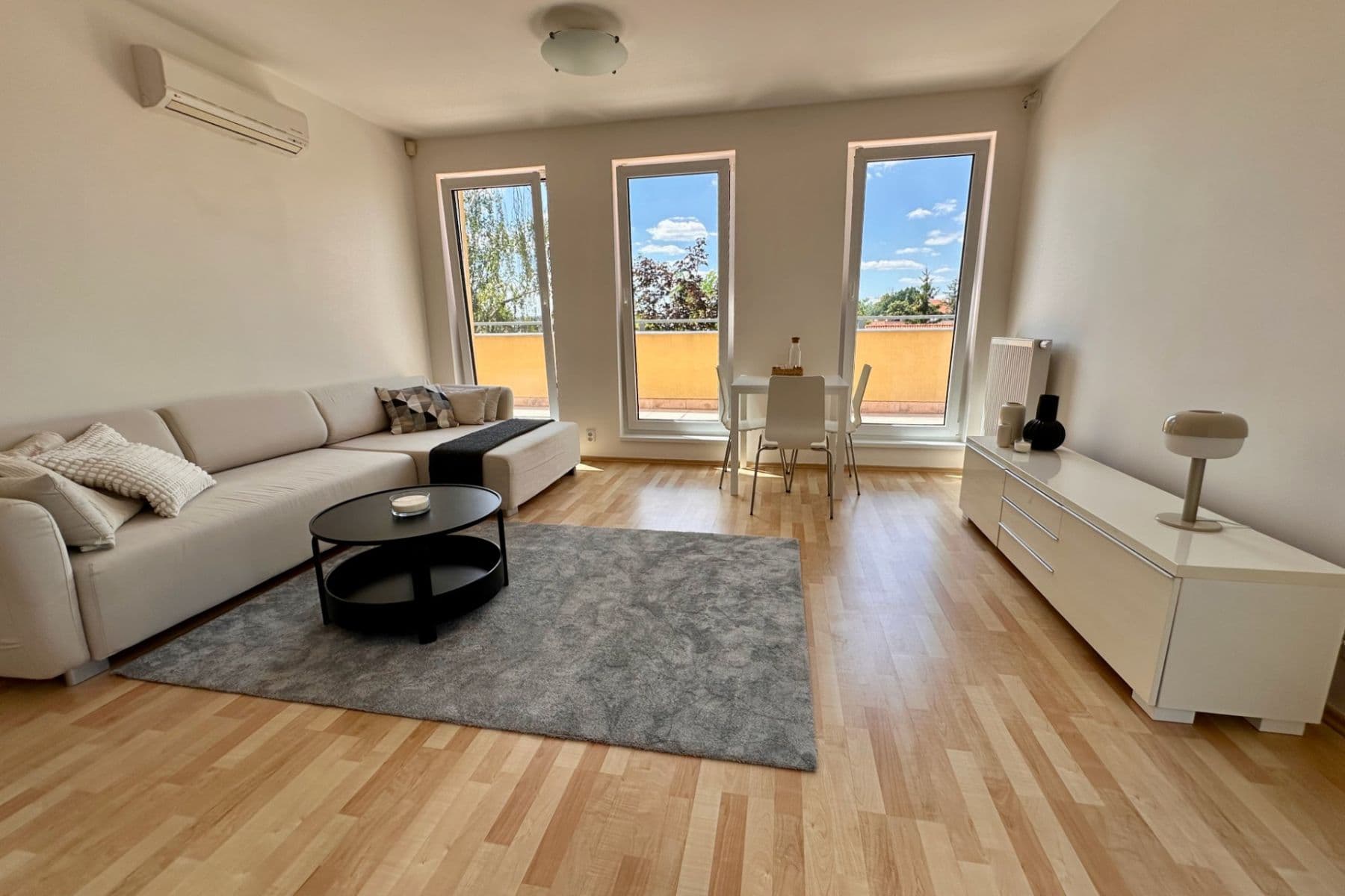 Predaj bytu 3-izbový 129 m², Rejchova, Praha, Praha Predaj bytu 3-izbový 129 m², Rejchova, Praha, Praha
