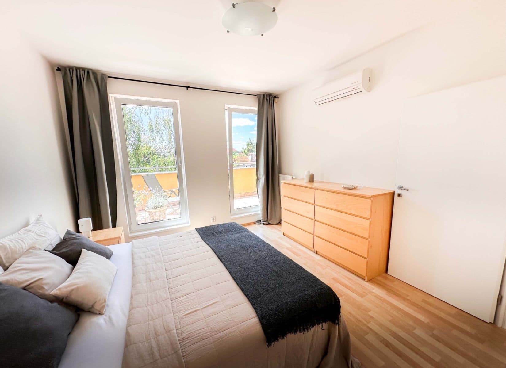 Predaj bytu 3-izbový 129 m², Rejchova, Praha, Praha Predaj bytu 3-izbový 129 m², Rejchova, Praha, Praha
