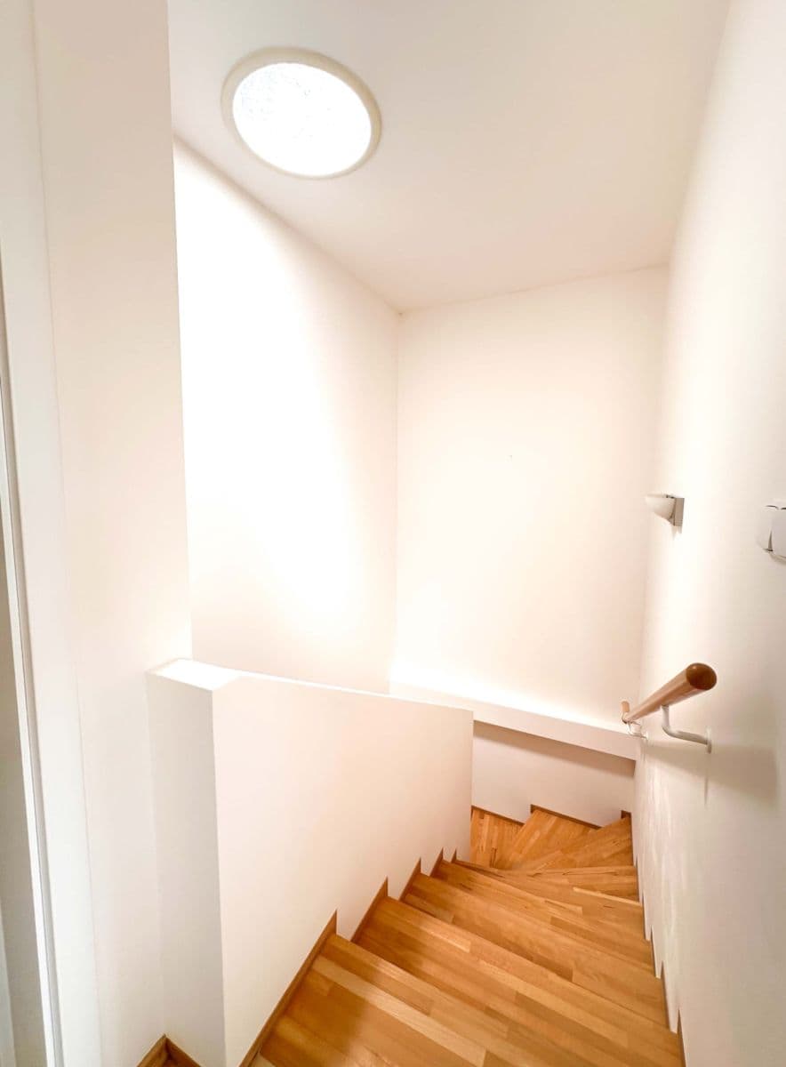 Predaj bytu 3-izbový 129 m², Rejchova, Praha, Praha Predaj bytu 3-izbový 129 m², Rejchova, Praha, Praha