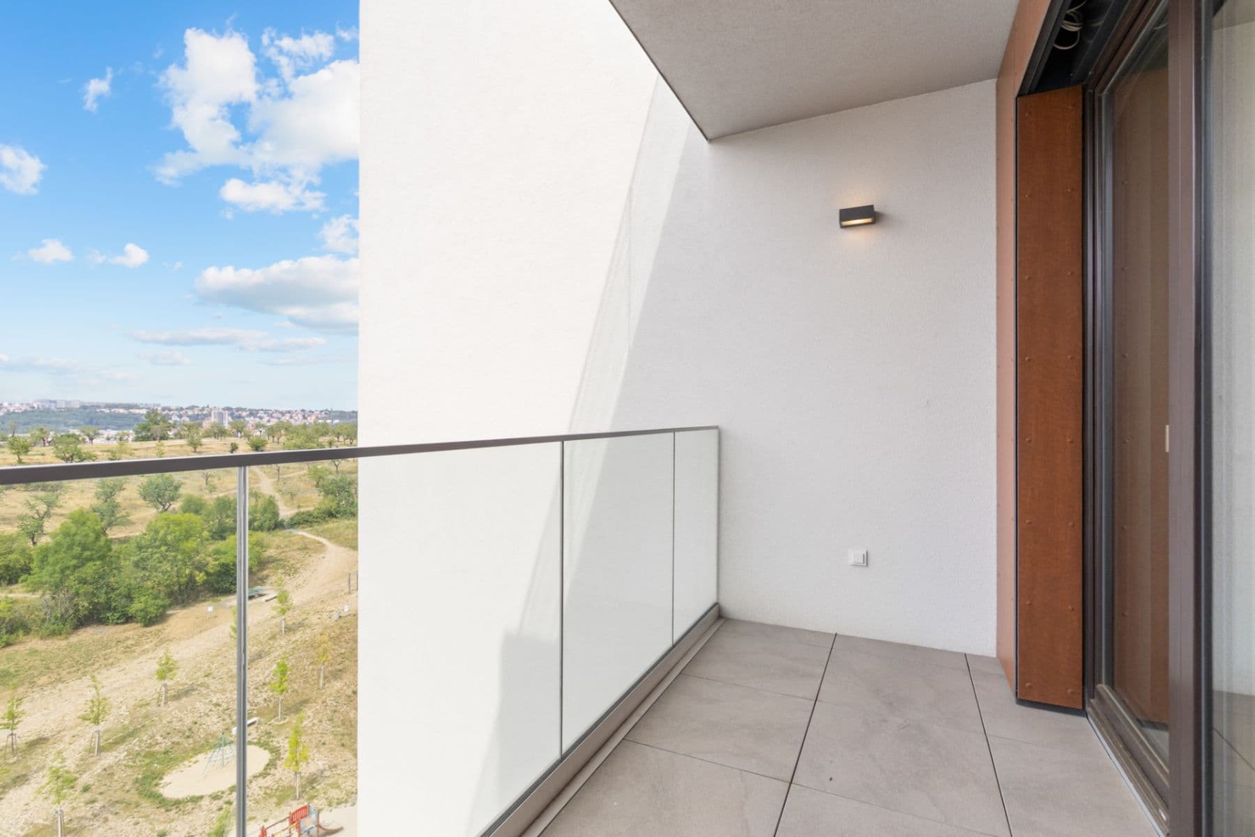 Prenájom bytu 1-izbový 34 m², V Třešňovce, Praha, Praha Prenájom bytu 1-izbový 34 m², V Třešňovce, Praha, Praha