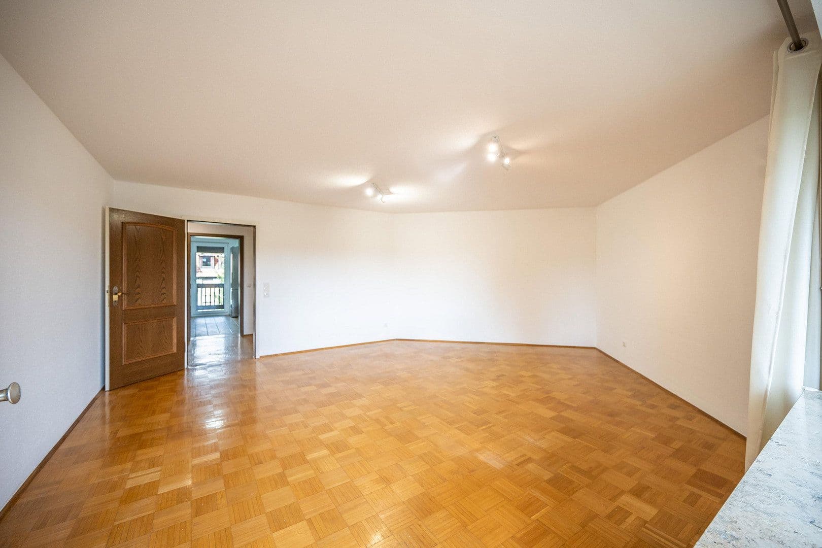 Predaj bytu 3-izbový 90 m², Emil Warburg Weg 28, Bayreuth, Bavorsko Predaj bytu 3-izbový 90 m², Emil Warburg Weg 28, Bayreuth, Bavorsko