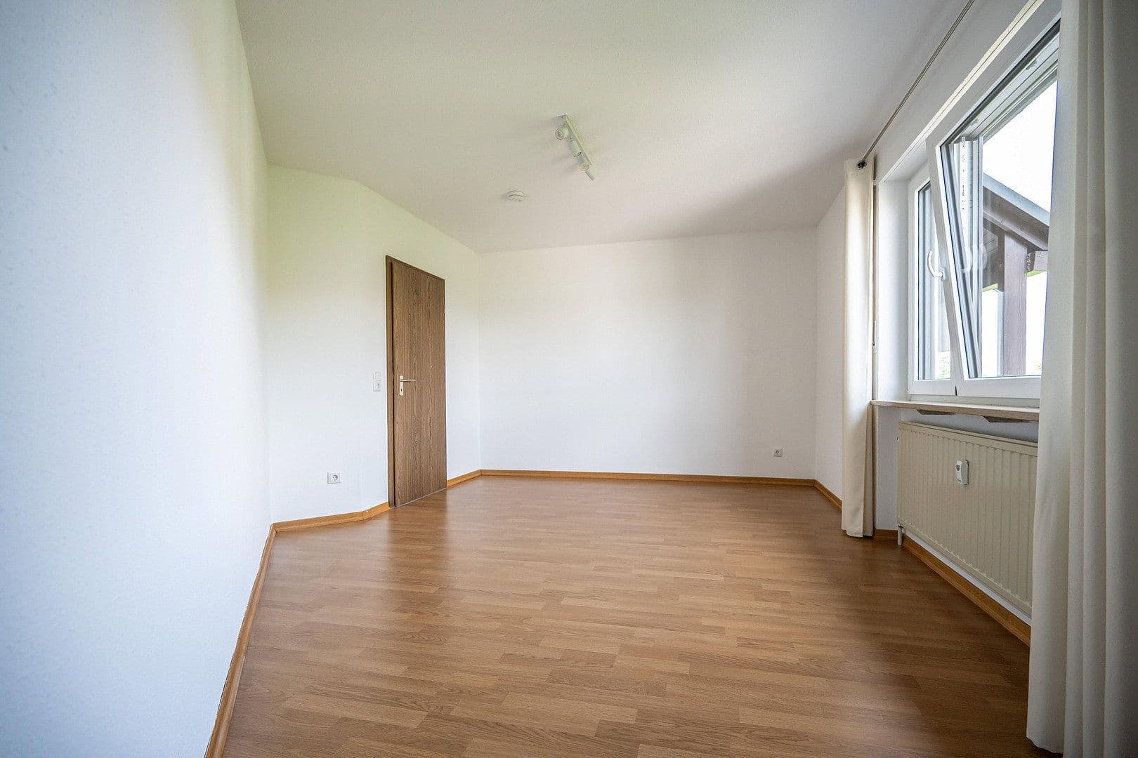 Predaj bytu 3-izbový 90 m², Emil Warburg Weg 28, Bayreuth, Bavorsko Predaj bytu 3-izbový 90 m², Emil Warburg Weg 28, Bayreuth, Bavorsko