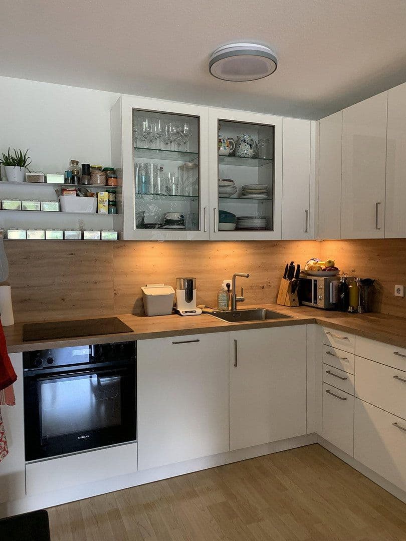 Predaj bytu 2-izbový 60 m², Berlin, Berlín Predaj bytu 2-izbový 60 m², Berlin, Berlín