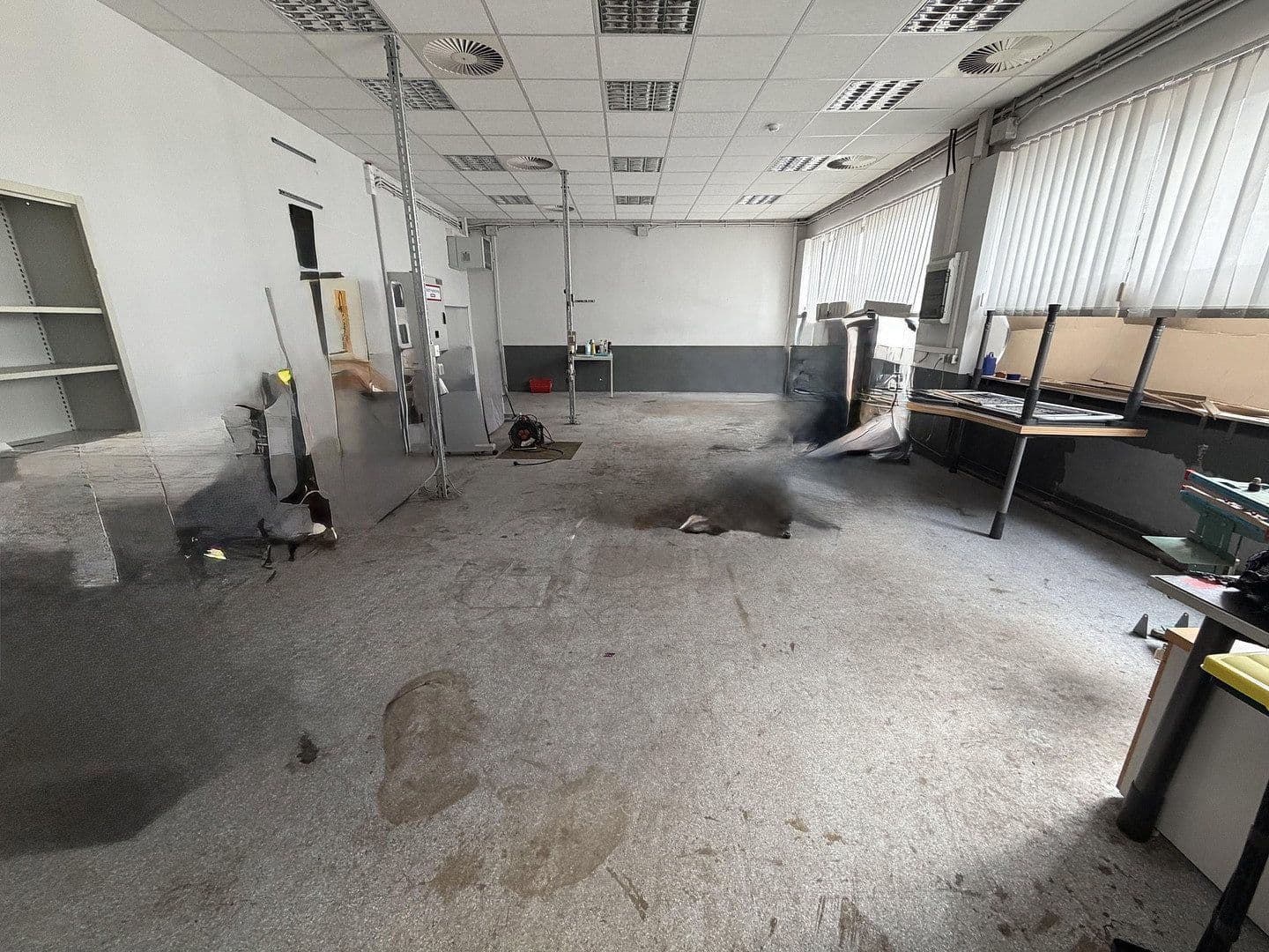 Prenájom nebytového priestoru 540 m², Posener Straße 35A, Lübeck, Šlezvicko-Holštajnsko Prenájom nebytového priestoru 540 m², Posener Straße 35A, Lübeck, Šlezvicko-Holštajnsko