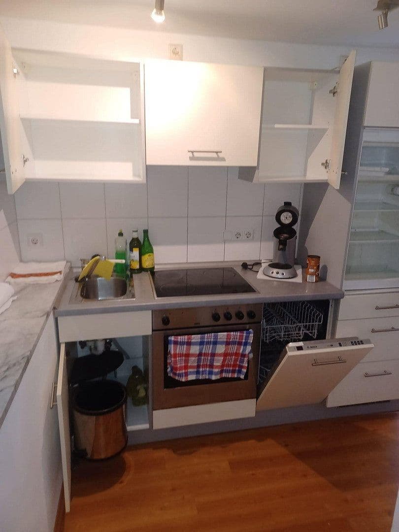 Prenájom bytu 2-izbový 30 m², Überlingen, Bádensko-Wurttembersko Prenájom bytu 2-izbový 30 m², Überlingen, Bádensko-Wurttembersko