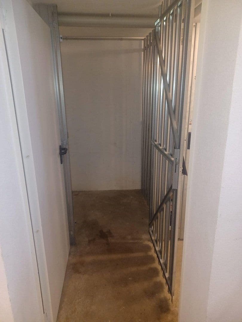 Prenájom bytu 2-izbový 30 m², Überlingen, Bádensko-Wurttembersko Prenájom bytu 2-izbový 30 m², Überlingen, Bádensko-Wurttembersko