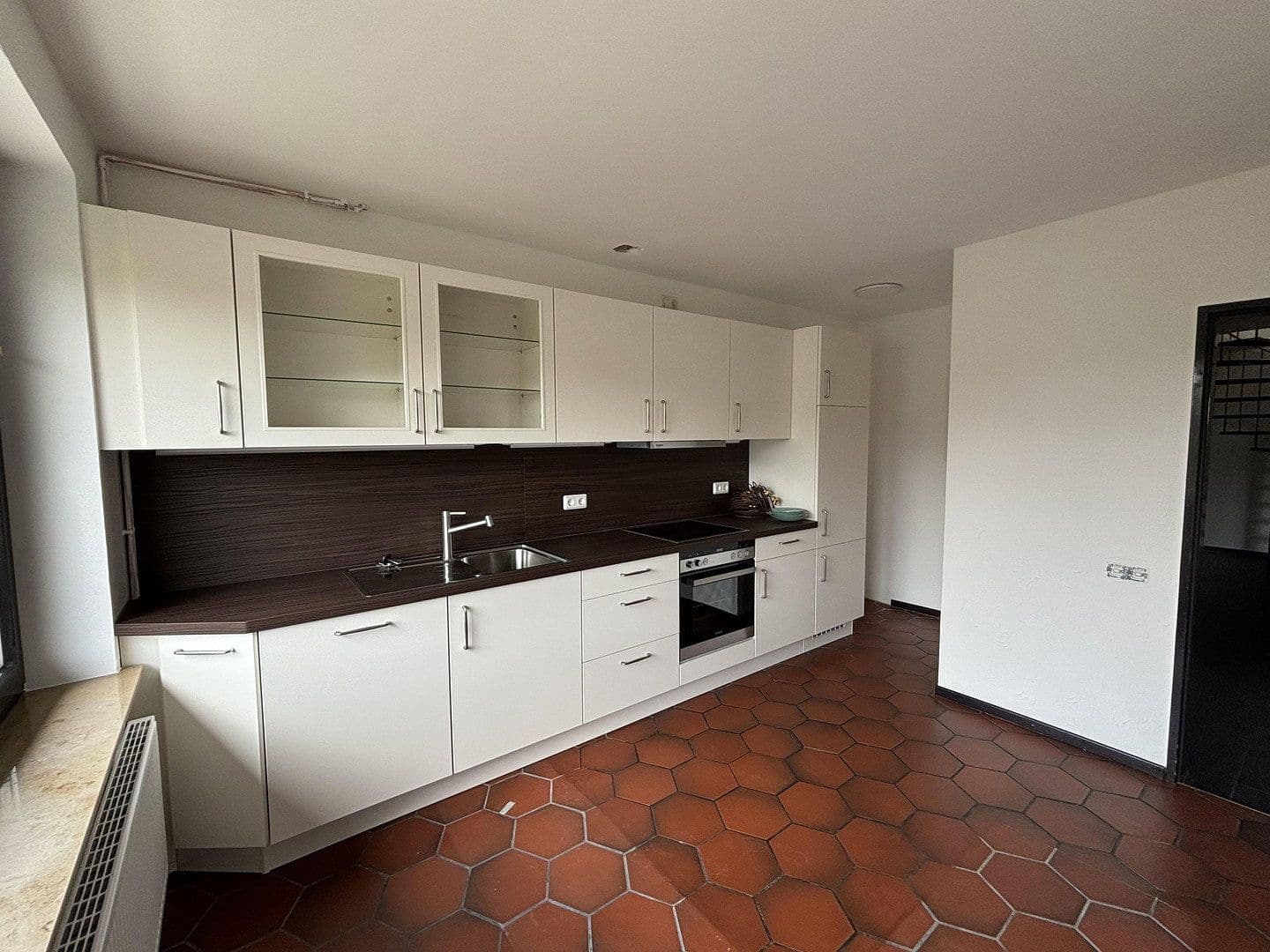 Prenájom bytu 5-izbový 160 m², Wartburgstraße 61, Bremen, Brémy Prenájom bytu 5-izbový 160 m², Wartburgstraße 61, Bremen, Brémy