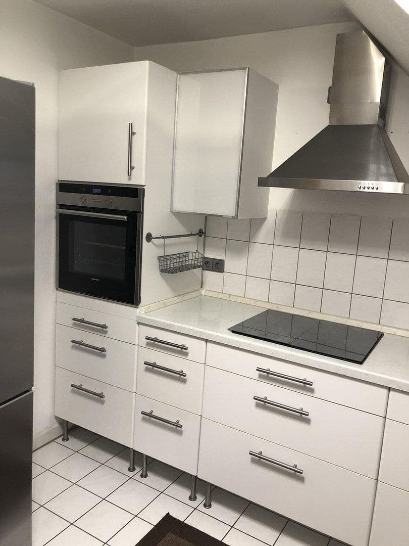 Prenájom bytu 2-izbový 55 m², Remstalstraße 53, Remseck am Neckar, Bádensko-Wurttembersko Prenájom bytu 2-izbový 55 m², Remstalstraße 53, Remseck am Neckar, Bádensko-Wurttembersko
