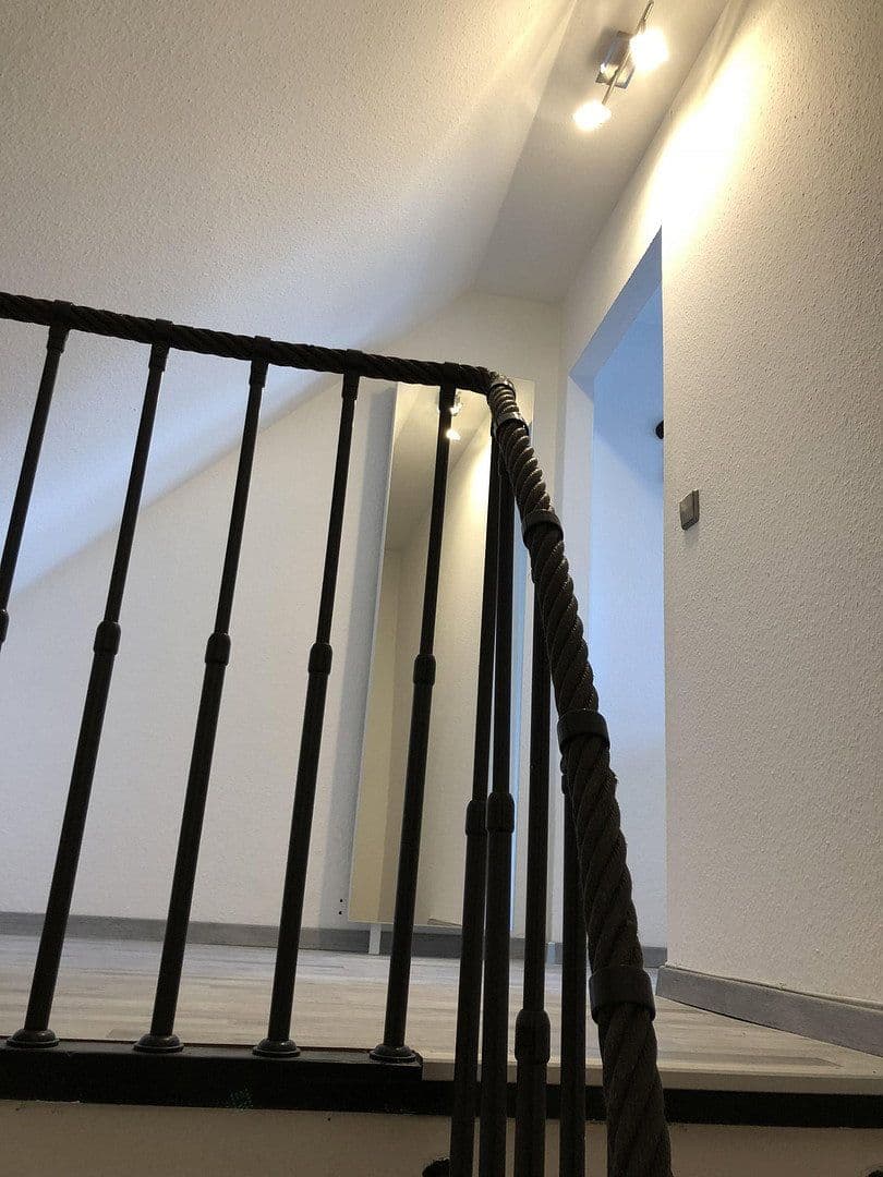 Prenájom bytu 2-izbový 55 m², Remstalstraße 53, Remseck am Neckar, Bádensko-Wurttembersko Prenájom bytu 2-izbový 55 m², Remstalstraße 53, Remseck am Neckar, Bádensko-Wurttembersko