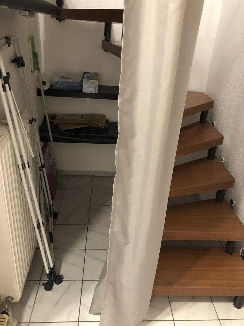 Prenájom bytu 2-izbový 55 m², Remstalstraße 53, Remseck am Neckar, Bádensko-Wurttembersko Prenájom bytu 2-izbový 55 m², Remstalstraße 53, Remseck am Neckar, Bádensko-Wurttembersko