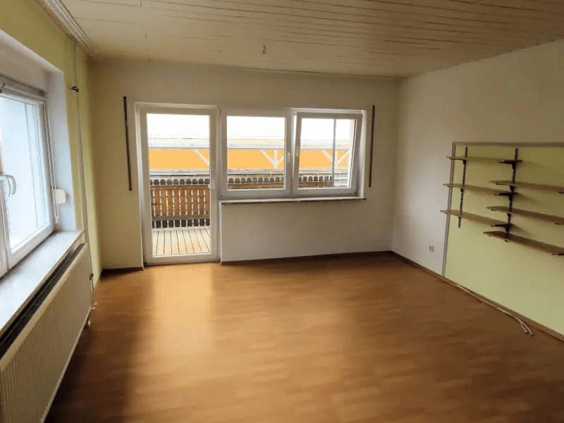 Prenájom bytu 3-izbový 99 m², Waghäusel, Bádensko-Wurttembersko Prenájom bytu 3-izbový 99 m², Waghäusel, Bádensko-Wurttembersko