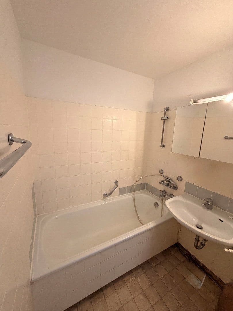 Predaj bytu 3-izbový 75 m², Breslauerstraße 16, Neu-Ulm, Bavorsko Predaj bytu 3-izbový 75 m², Breslauerstraße 16, Neu-Ulm, Bavorsko