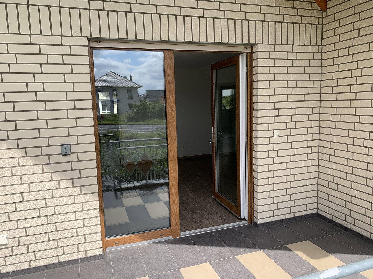Prenájom bytu 3-izbový 89 m², Maiglöckchenweg 24, Kerpen, Severné Porýnie - Westfálsko Prenájom bytu 3-izbový 89 m², Maiglöckchenweg 24, Kerpen, Severné Porýnie - Westfálsko