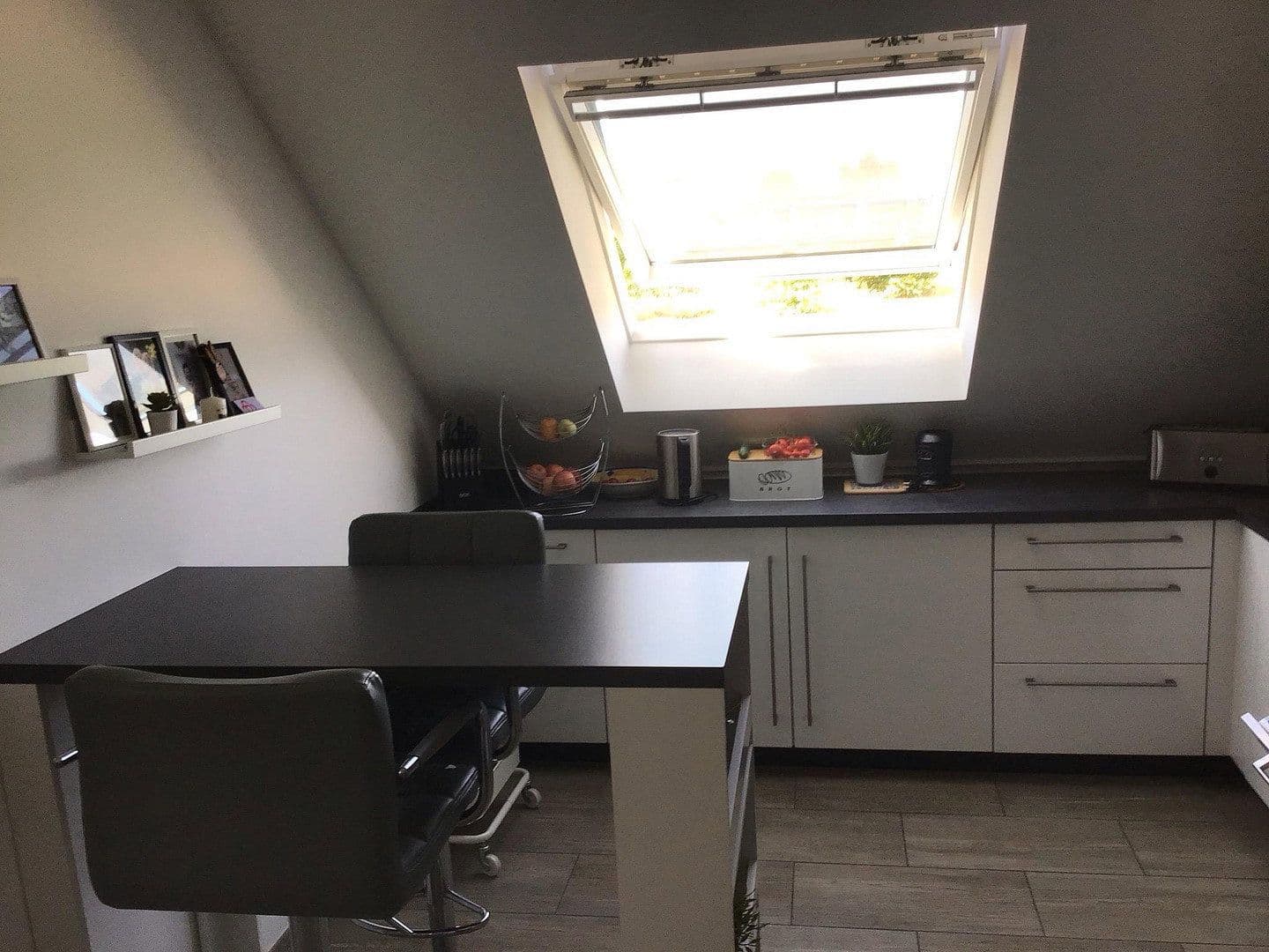 Prenájom bytu 3-izbový 89 m², Maiglöckchenweg 24, Kerpen, Severné Porýnie - Westfálsko Prenájom bytu 3-izbový 89 m², Maiglöckchenweg 24, Kerpen, Severné Porýnie - Westfálsko