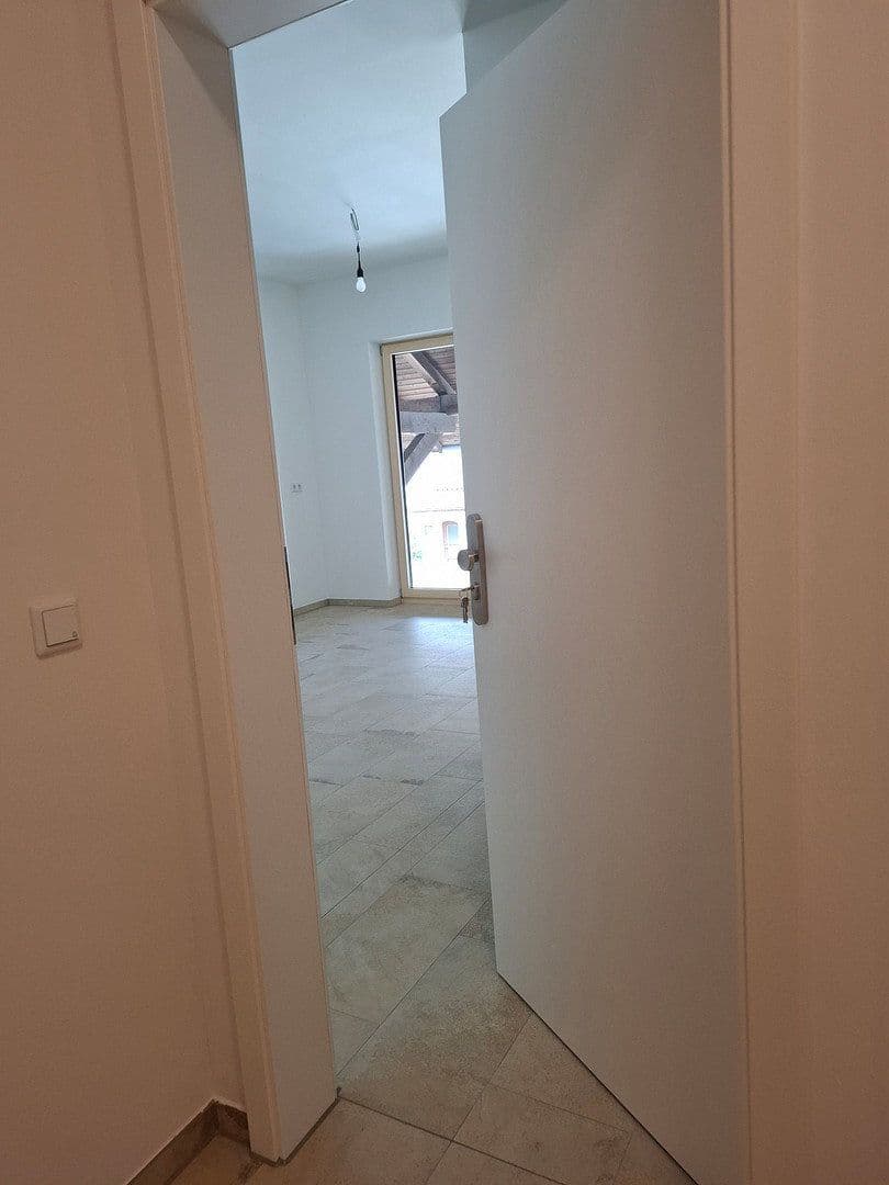 Prenájom bytu 3-izbový 95 m², Nettelkofen 24 e, Grafing bei München, Bavorsko Prenájom bytu 3-izbový 95 m², Nettelkofen 24 e, Grafing bei München, Bavorsko