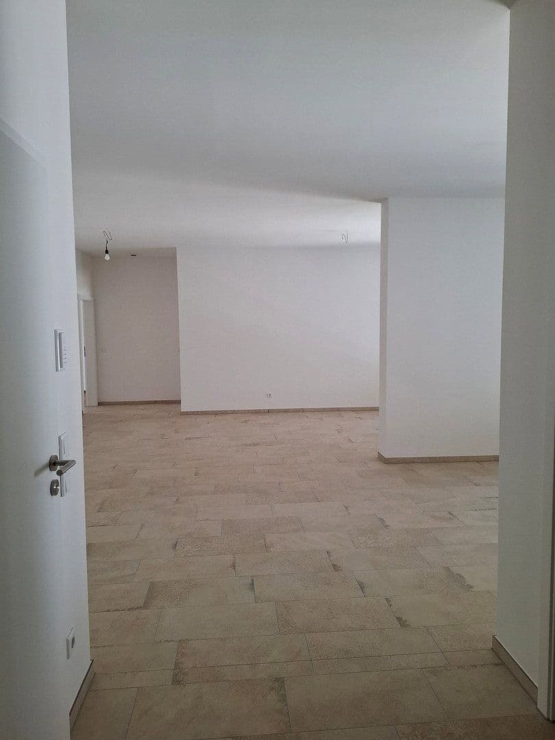 Prenájom bytu 3-izbový 95 m², Nettelkofen 24 e, Grafing bei München, Bavorsko Prenájom bytu 3-izbový 95 m², Nettelkofen 24 e, Grafing bei München, Bavorsko