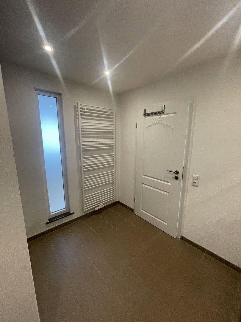 Predaj domu 225 m², pozemok 604 m², Trierweiler, Porýnie-Falcko Predaj domu 225 m², pozemok 604 m², Trierweiler, Porýnie-Falcko