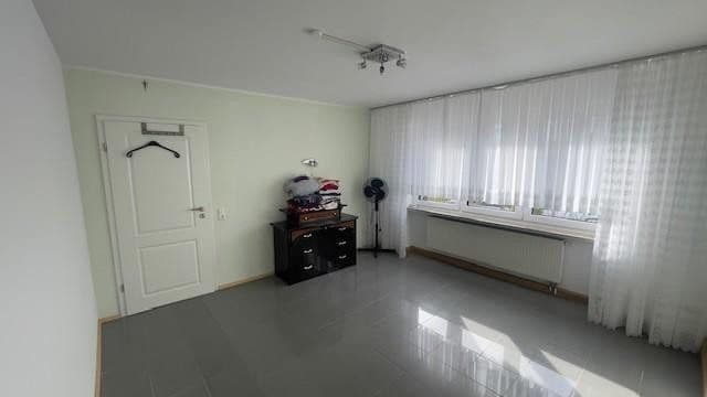 Predaj domu 225 m², pozemok 604 m², Trierweiler, Porýnie-Falcko Predaj domu 225 m², pozemok 604 m², Trierweiler, Porýnie-Falcko