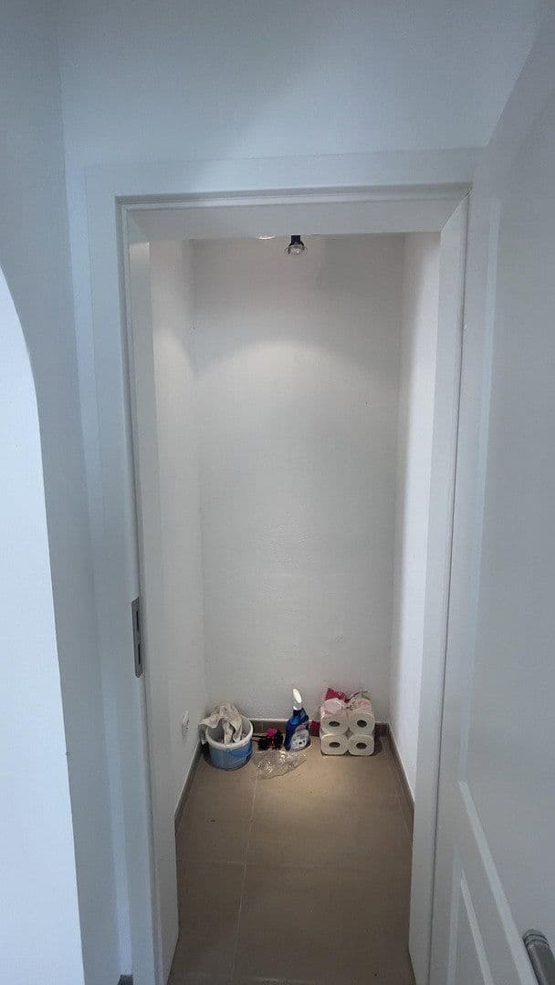 Predaj domu 225 m², pozemok 604 m², Trierweiler, Porýnie-Falcko Predaj domu 225 m², pozemok 604 m², Trierweiler, Porýnie-Falcko