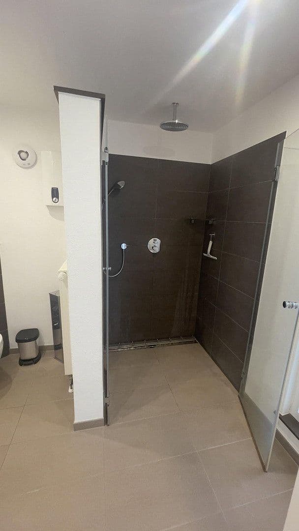 Predaj domu 225 m², pozemok 604 m², Trierweiler, Porýnie-Falcko Predaj domu 225 m², pozemok 604 m², Trierweiler, Porýnie-Falcko