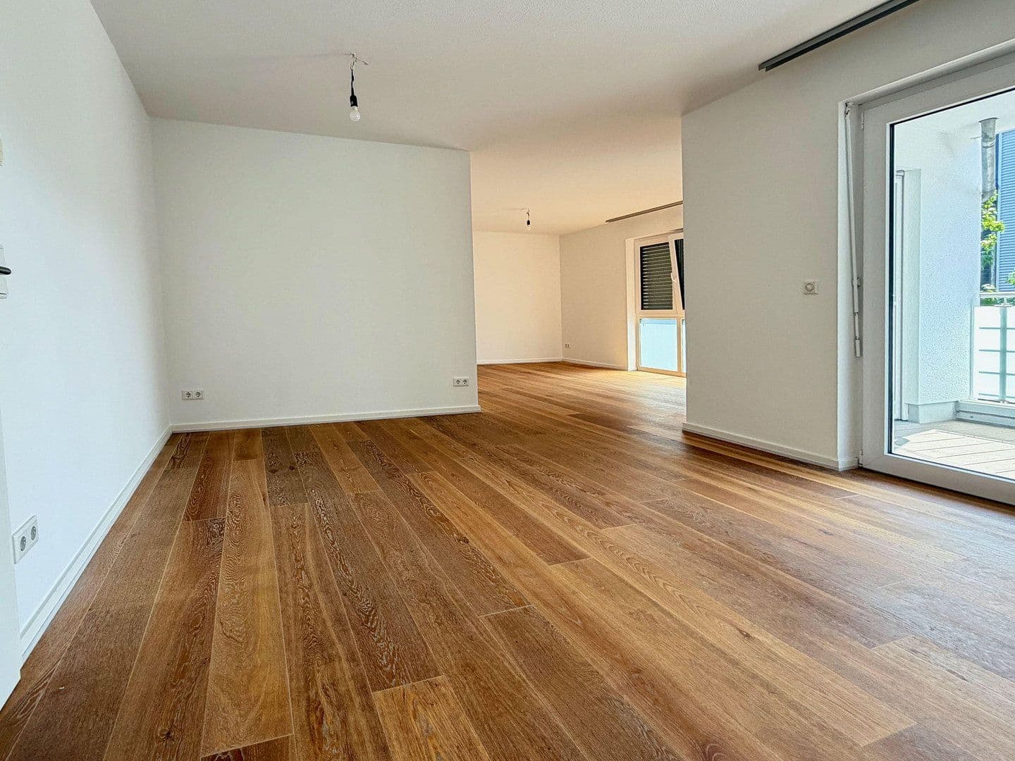 Prenájom bytu 3-izbový 107 m², Wermelskirchen, Severné Porýnie - Westfálsko Prenájom bytu 3-izbový 107 m², Wermelskirchen, Severné Porýnie - Westfálsko