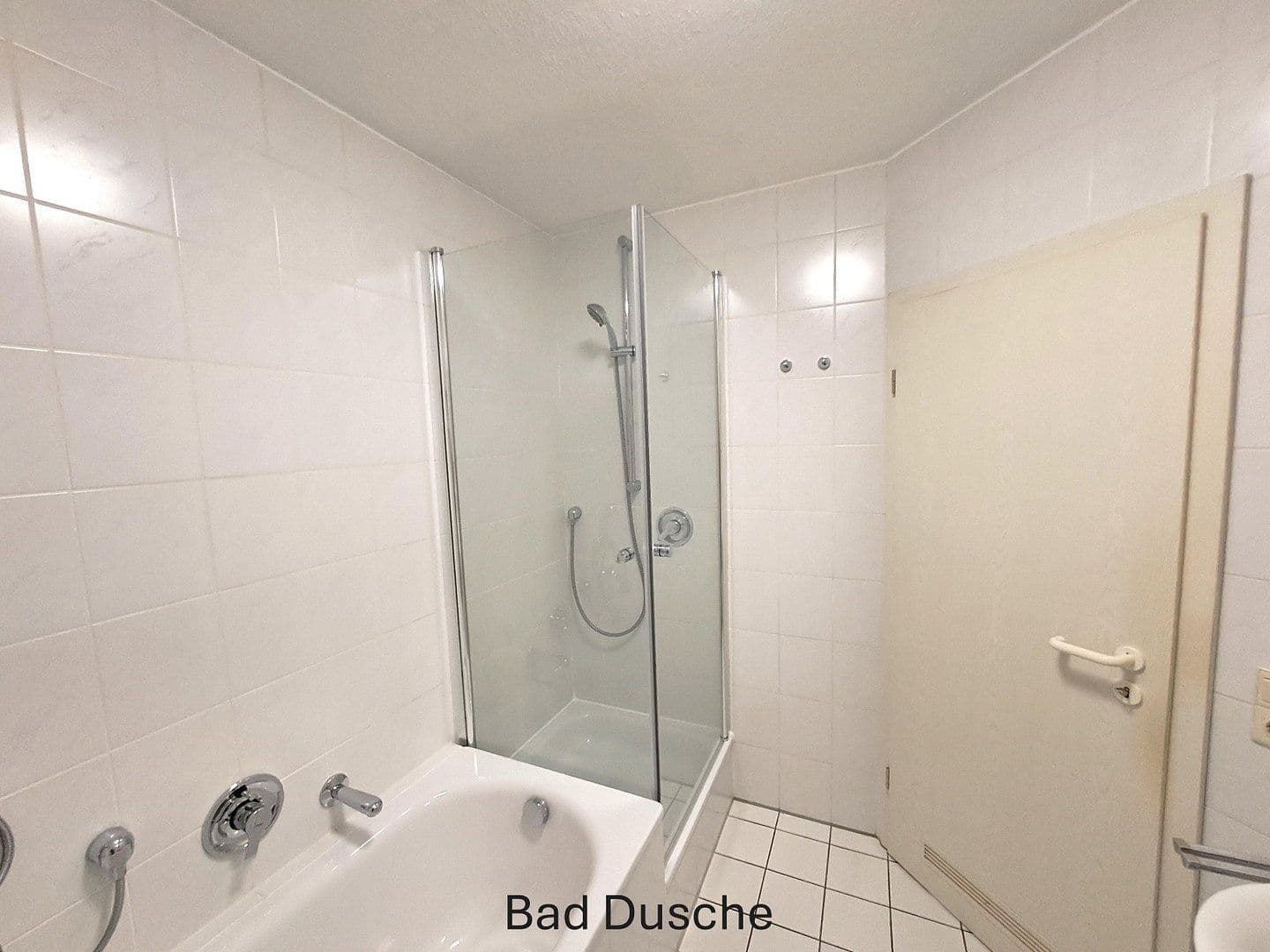 Predaj bytu 3-izbový 75 m², Ernt-Rein-Straße 94d, Bielefeld, Severné Porýnie - Westfálsko Predaj bytu 3-izbový 75 m², Ernt-Rein-Straße 94d, Bielefeld, Severné Porýnie - Westfálsko