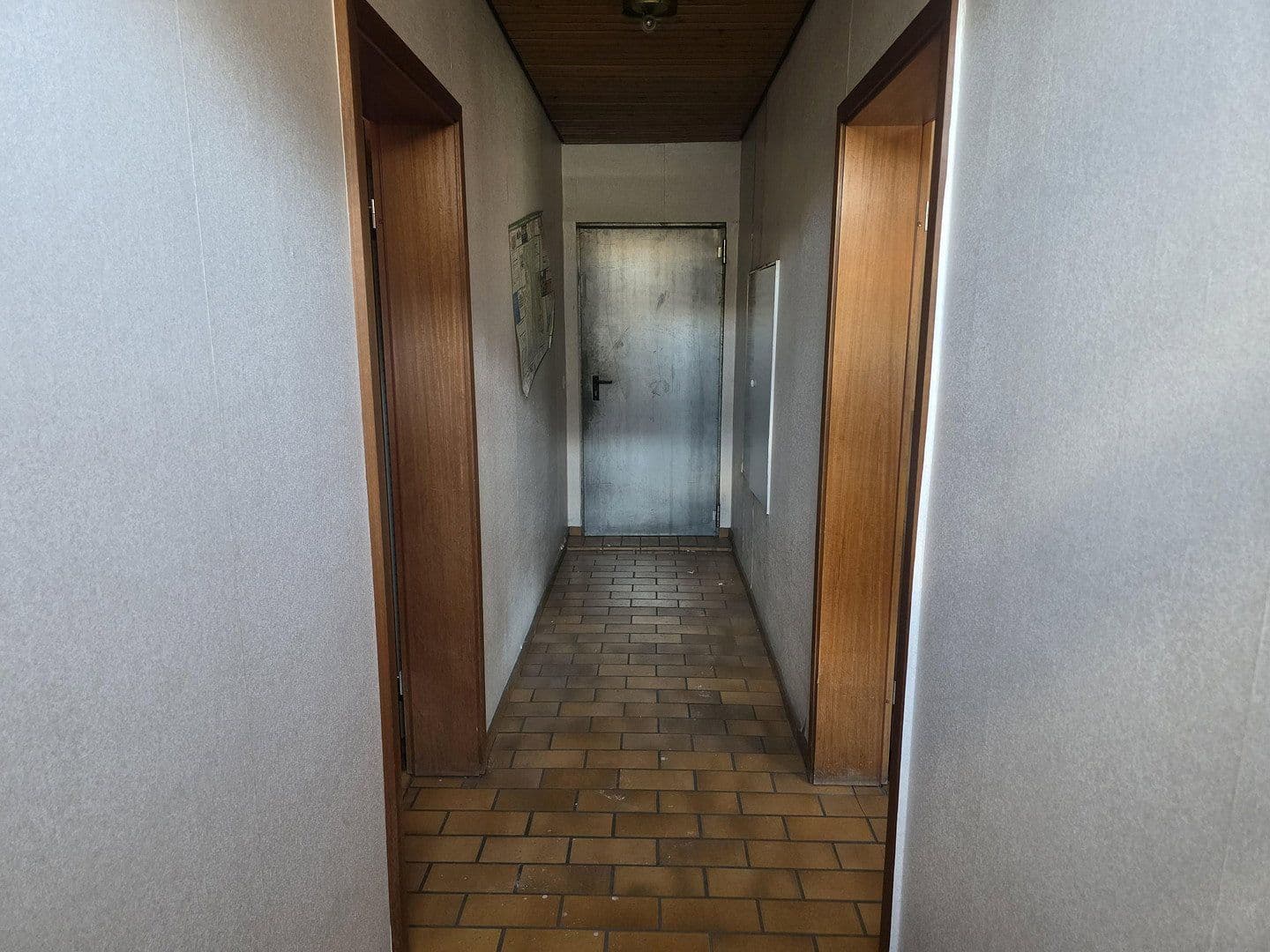 Prenájom nebytového priestoru 792 m², Daimlerstr. 11, Plüderhausen, Bádensko-Wurttembersko Prenájom nebytového priestoru 792 m², Daimlerstr. 11, Plüderhausen, Bádensko-Wurttembersko