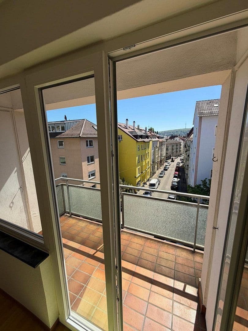 Prenájom bytu 2-izbový 62 m², Kornbergstr 50, Stuttgart, Bádensko-Wurttembersko Prenájom bytu 2-izbový 62 m², Kornbergstr 50, Stuttgart, Bádensko-Wurttembersko