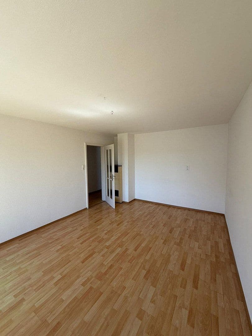 Prenájom bytu 2-izbový 62 m², Kornbergstr 50, Stuttgart, Bádensko-Wurttembersko Prenájom bytu 2-izbový 62 m², Kornbergstr 50, Stuttgart, Bádensko-Wurttembersko