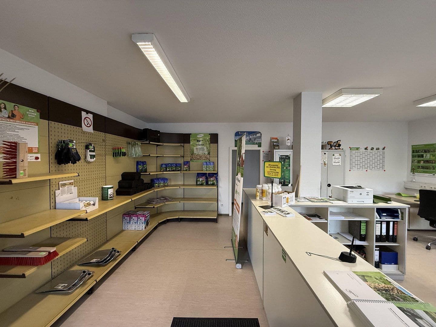 Predaj nebytového priestoru 9.227 m², Lütersheimer Straße 2, Volkmarsen, Hesensko Predaj nebytového priestoru 9.227 m², Lütersheimer Straße 2, Volkmarsen, Hesensko