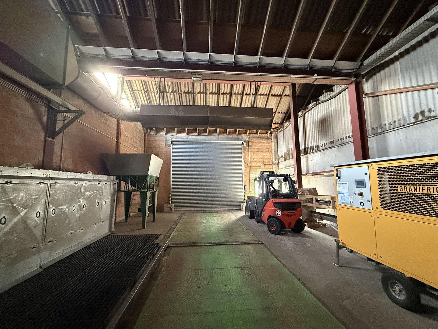 Predaj nebytového priestoru 9.227 m², Lütersheimer Straße 2, Volkmarsen, Hesensko Predaj nebytového priestoru 9.227 m², Lütersheimer Straße 2, Volkmarsen, Hesensko