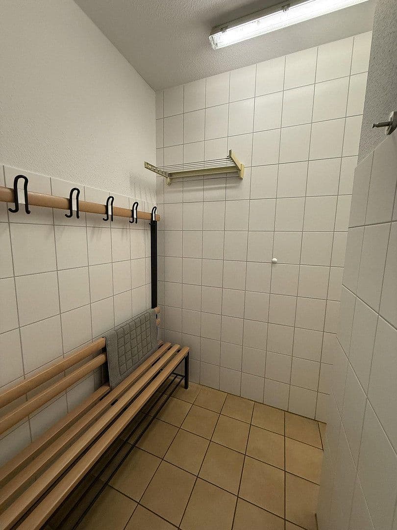 Predaj nebytového priestoru 9.227 m², Lütersheimer Straße 2, Volkmarsen, Hesensko Predaj nebytového priestoru 9.227 m², Lütersheimer Straße 2, Volkmarsen, Hesensko