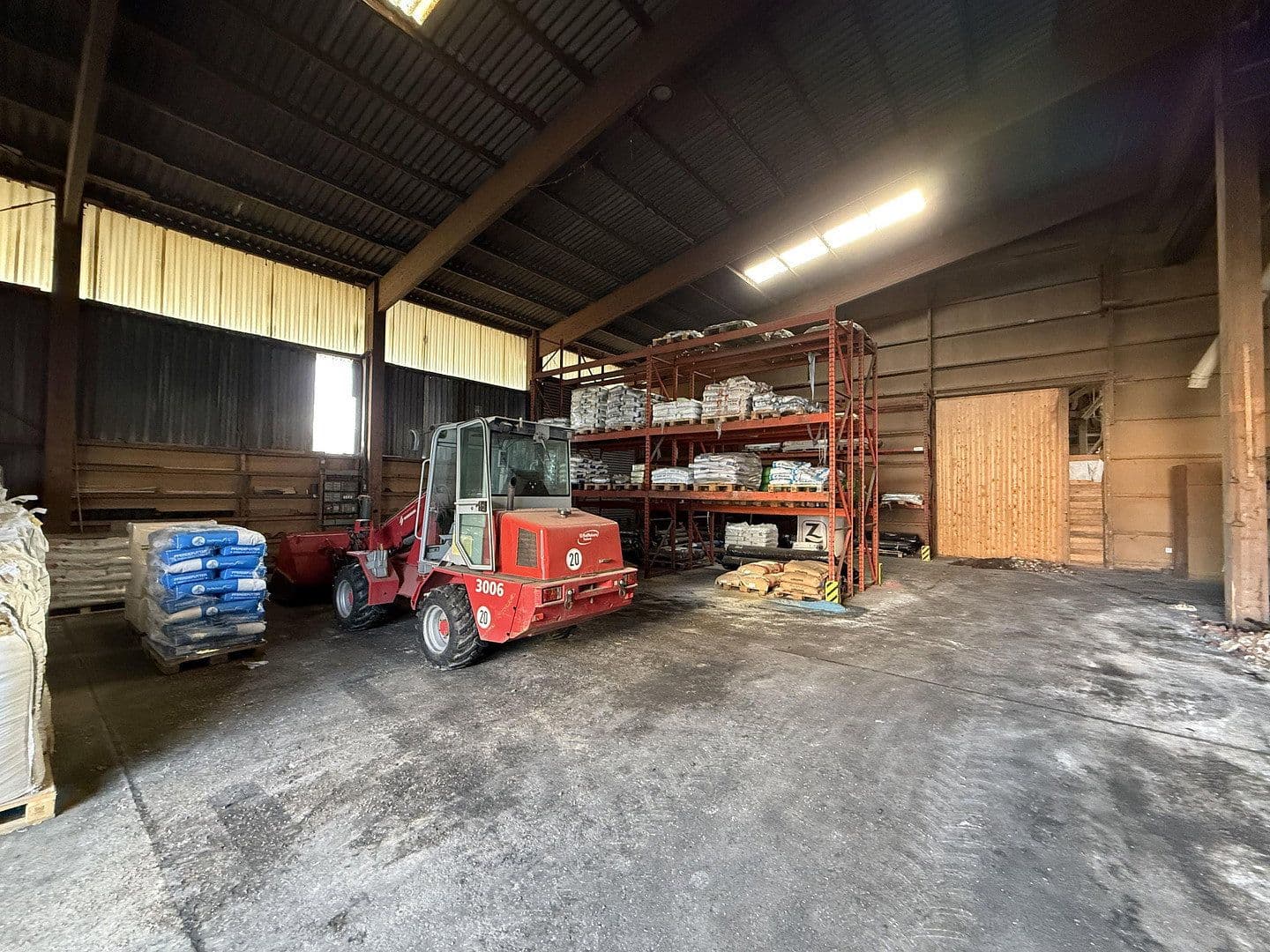 Predaj nebytového priestoru 9.227 m², Lütersheimer Straße 2, Volkmarsen, Hesensko Predaj nebytového priestoru 9.227 m², Lütersheimer Straße 2, Volkmarsen, Hesensko