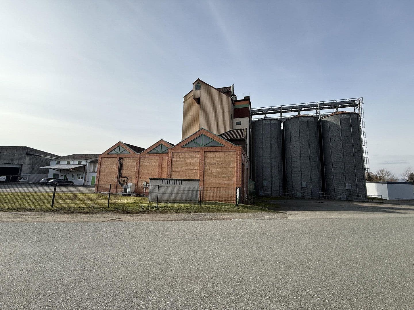 Predaj nebytového priestoru 9.227 m², Lütersheimer Straße 2, Volkmarsen, Hesensko Predaj nebytového priestoru 9.227 m², Lütersheimer Straße 2, Volkmarsen, Hesensko