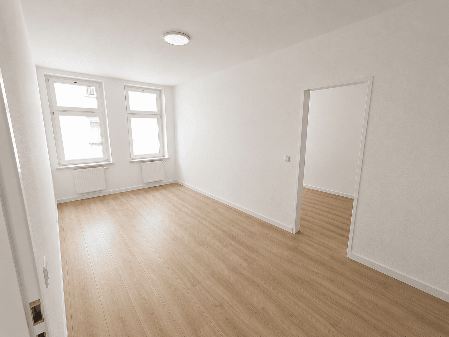 Prenájom bytu 2-izbový 38 m², Puschkinstraße 100, Eilenburg, Sasko Prenájom bytu 2-izbový 38 m², Puschkinstraße 100, Eilenburg, Sasko