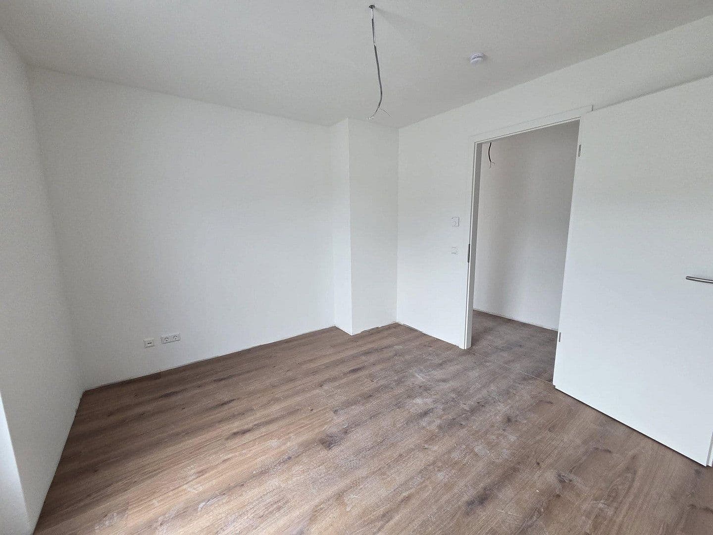 Prenájom bytu 4-izbový 131 m², Maintal, Hesensko Prenájom bytu 4-izbový 131 m², Maintal, Hesensko