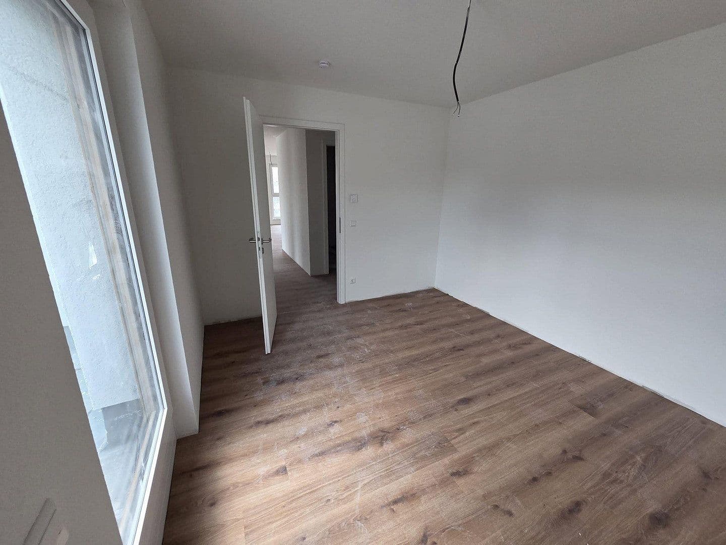 Prenájom bytu 4-izbový 131 m², Maintal, Hesensko Prenájom bytu 4-izbový 131 m², Maintal, Hesensko